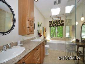 709 KENMURE DRIVE - Photo 14