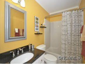 709 KENMURE DRIVE - Photo 16