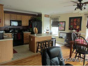 207 Essex Place - Photo 5