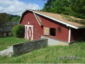 318 Sandy Way - Photo 11