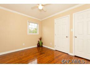 12 Worley Pl - Photo 18