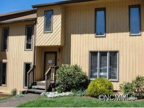 112 PEBBLE CREEK DRIVE