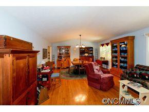 162 Surry Lane - Photo 2