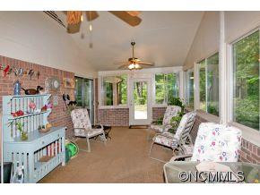 162 Surry Lane - Photo 17