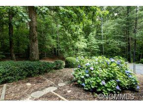 162 Surry Lane - Photo 19