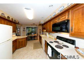 162 Surry Lane - Photo 6