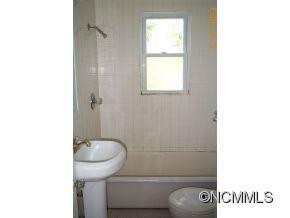 41 Valley View - Photo 11