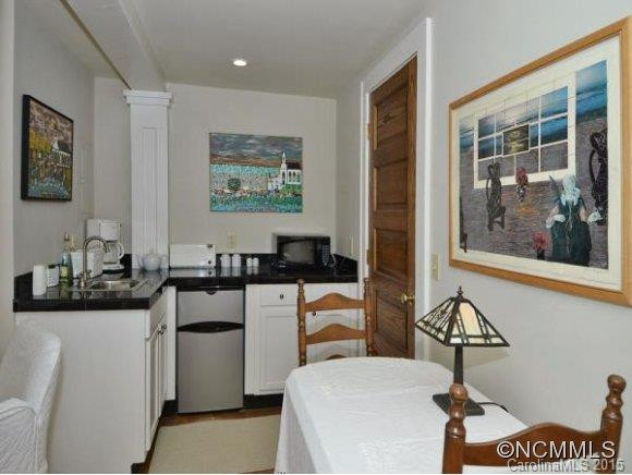 327 CHARLOTTE STREET - Photo 25
