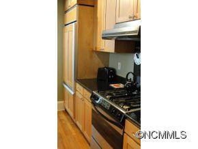 84 Walnut St., #501 - Photo 7