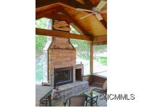 243 Emerald Parkway - Photo 9
