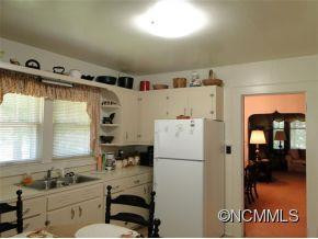 1115 Toe River Road - Photo 13