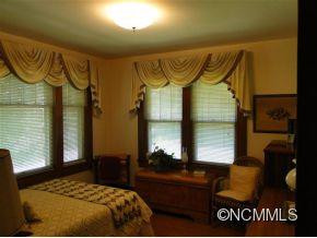1115 Toe River Road - Photo 15