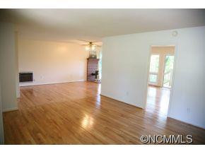 34 Waverly Court - Photo 2