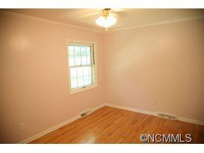 34 Waverly Court - Photo 11