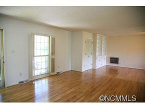 34 Waverly Court - Photo 16