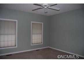 81 Whitfield Ln - Photo 6