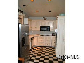 725 Canal Dr. - Photo 11