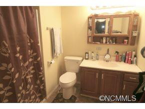 216 Mills Street - Photo 11