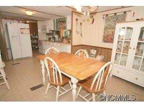 216 Mills Street - Photo 5