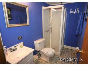 216 Mills Street - Photo 10
