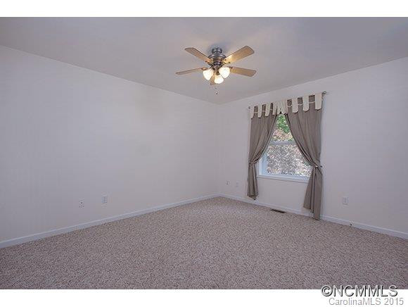 277 Dragon Tail Drive - Photo 18