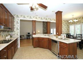 697 Breckinridge Road - Photo 3