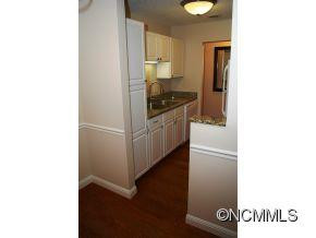 110 Heywood Road # 15A - Photo 18