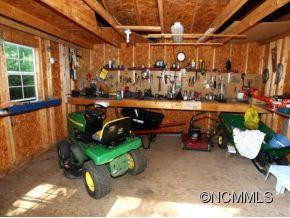 381 KATIE DRIVE - Photo 13