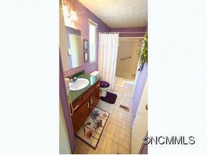 381 KATIE DRIVE - Photo 8