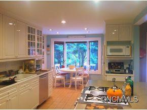 4 Cherry Ln - Photo 13