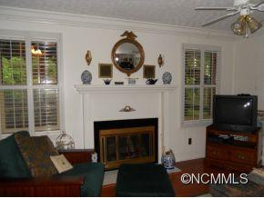 280 Plum Tree Holler - Photo 3