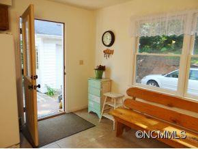 29 Grove Street - Photo 11