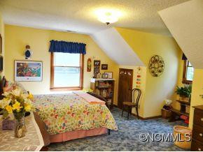 29 Grove Street - Photo 23