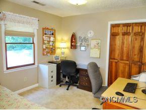 29 Grove Street - Photo 24