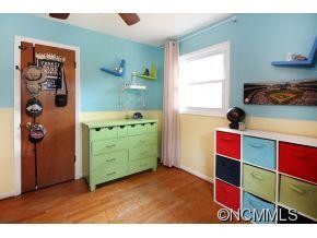 39 McDade - Photo 11
