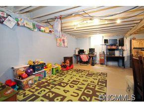 39 McDade - Photo 14