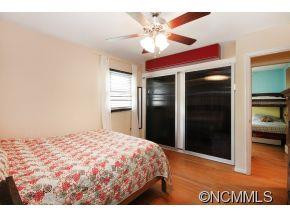 39 McDade - Photo 8