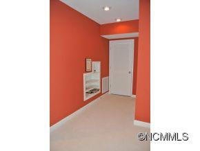 898 Tsisqua Circle - Photo 18