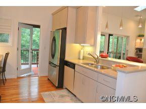 898 Tsisqua Circle - Photo 8