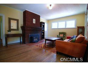 121 Forest Hill Drive - Photo 2