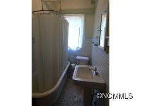 121 Forest Hill Drive - Photo 14