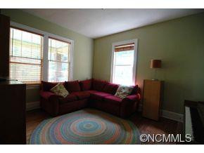 121 Forest Hill Drive - Photo 5