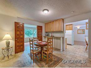 1713 UNIVERSITY HEIGHTS ROAD - Photo 5