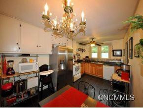 208 BROOKS COVE RD - Photo 6