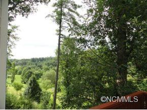 27 PINEROSE DRIVE - Photo 4