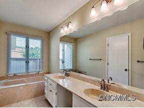 113 DEERLAKE DRIVE - Photo 14