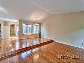 113 DEERLAKE DRIVE - Photo 5