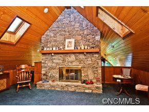 20 Running Deer Road - Photo 8