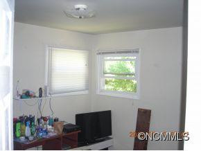2 White Pine Court - Photo 9