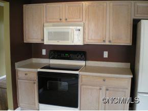 69 E. Danbury - Photo 5
